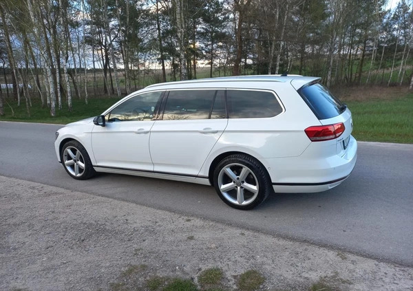 Volkswagen Passat cena 54900 przebieg: 193000, rok produkcji 2015 z Boguszów-Gorce małe 562